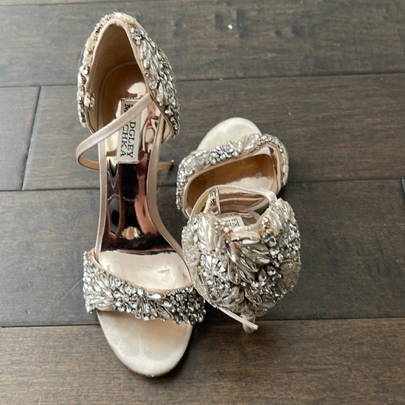 Badgley Mischka heels - Picture 1 of 3